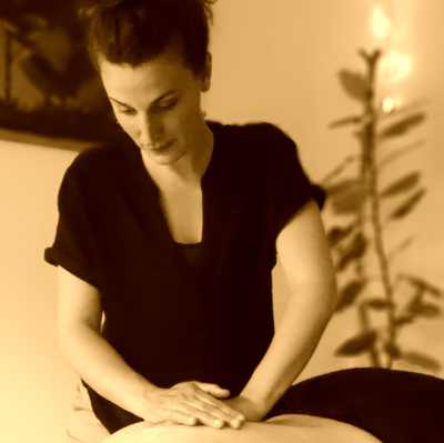 Image de profil de Chloé - LOMI Massages